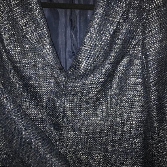 NY & Company Stretch Blazer - Size 6 Navy & silver - Picture 3 of 6